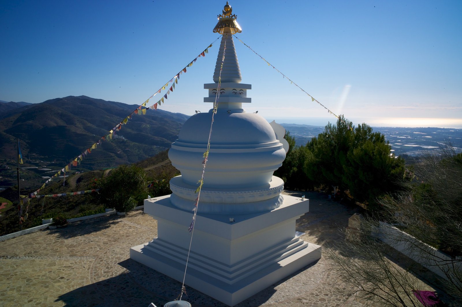Karma Gün Stupa